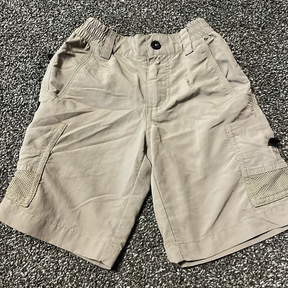 Boys Carters Shorts - Picture 10 of 11